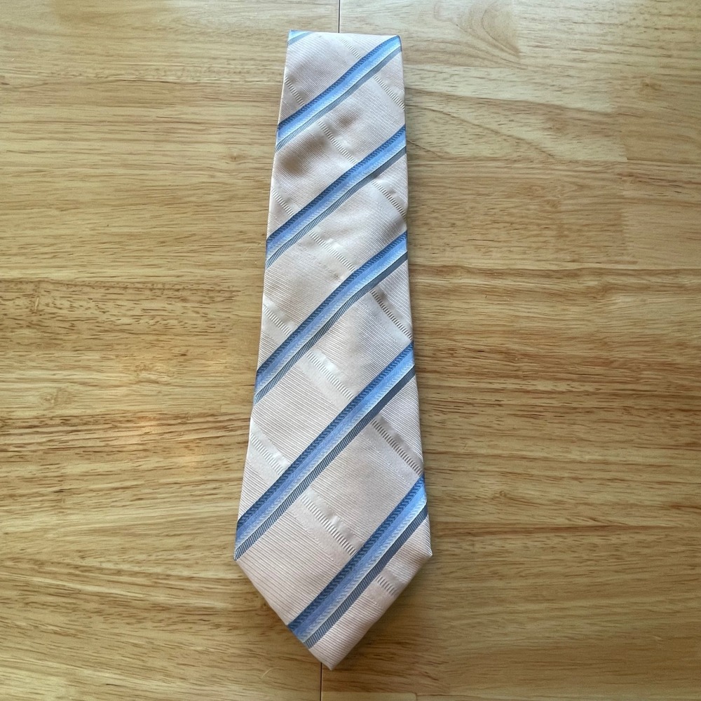 Maybach Mens Silk Necktie Cream Blue Striped Hand Made in Italy Luxury Tie